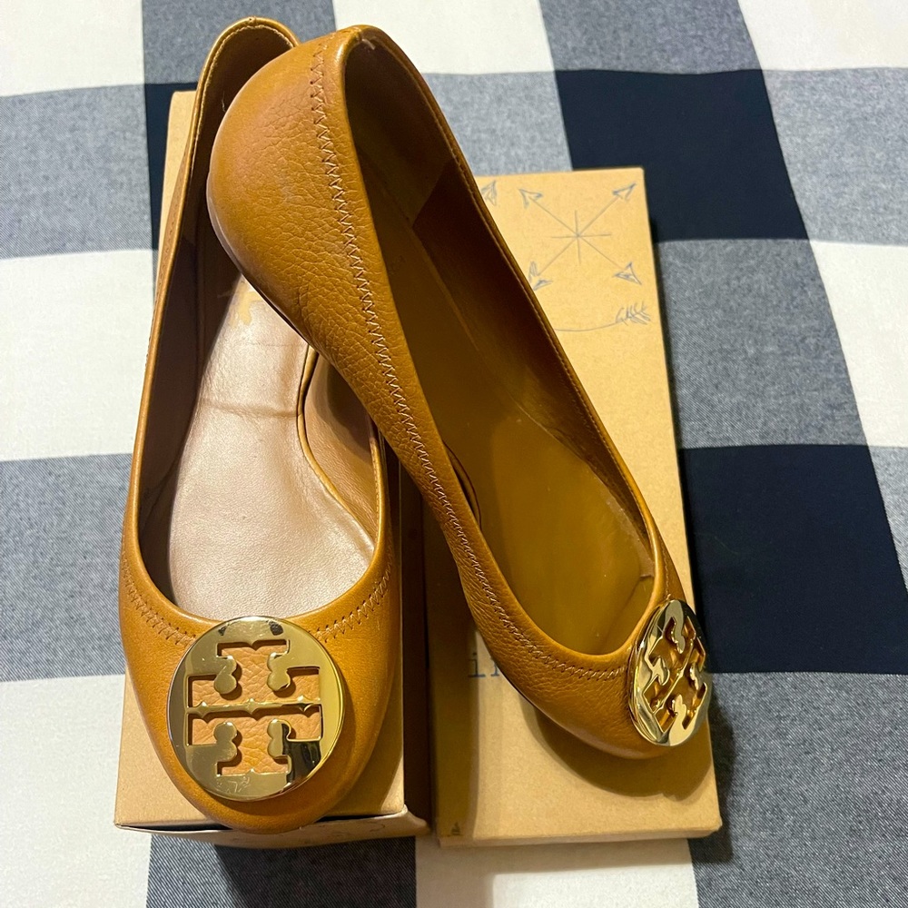 COPY - Tory Burch Womens Pebbled Tumbled Leather Chelsea Ballet Flat Shoes